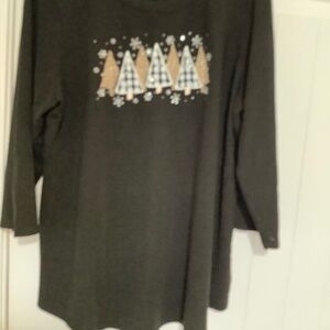 Woman’s Tunic Winter Trees Snowflakes Long Sleeve Sz L